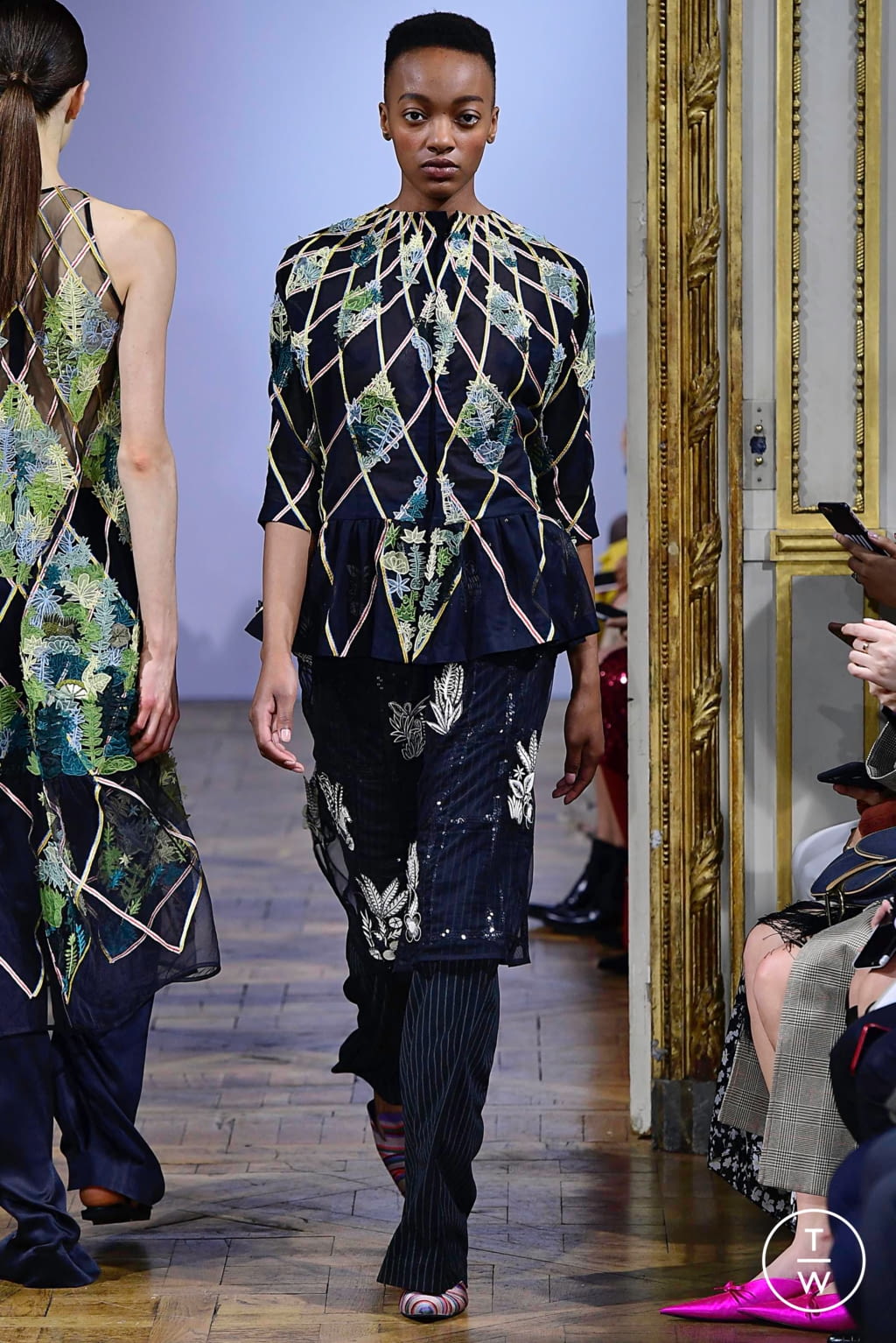 Fashion Week Paris Fall/Winter 2019 look 21 from the Rahul Mishra collection womenswear