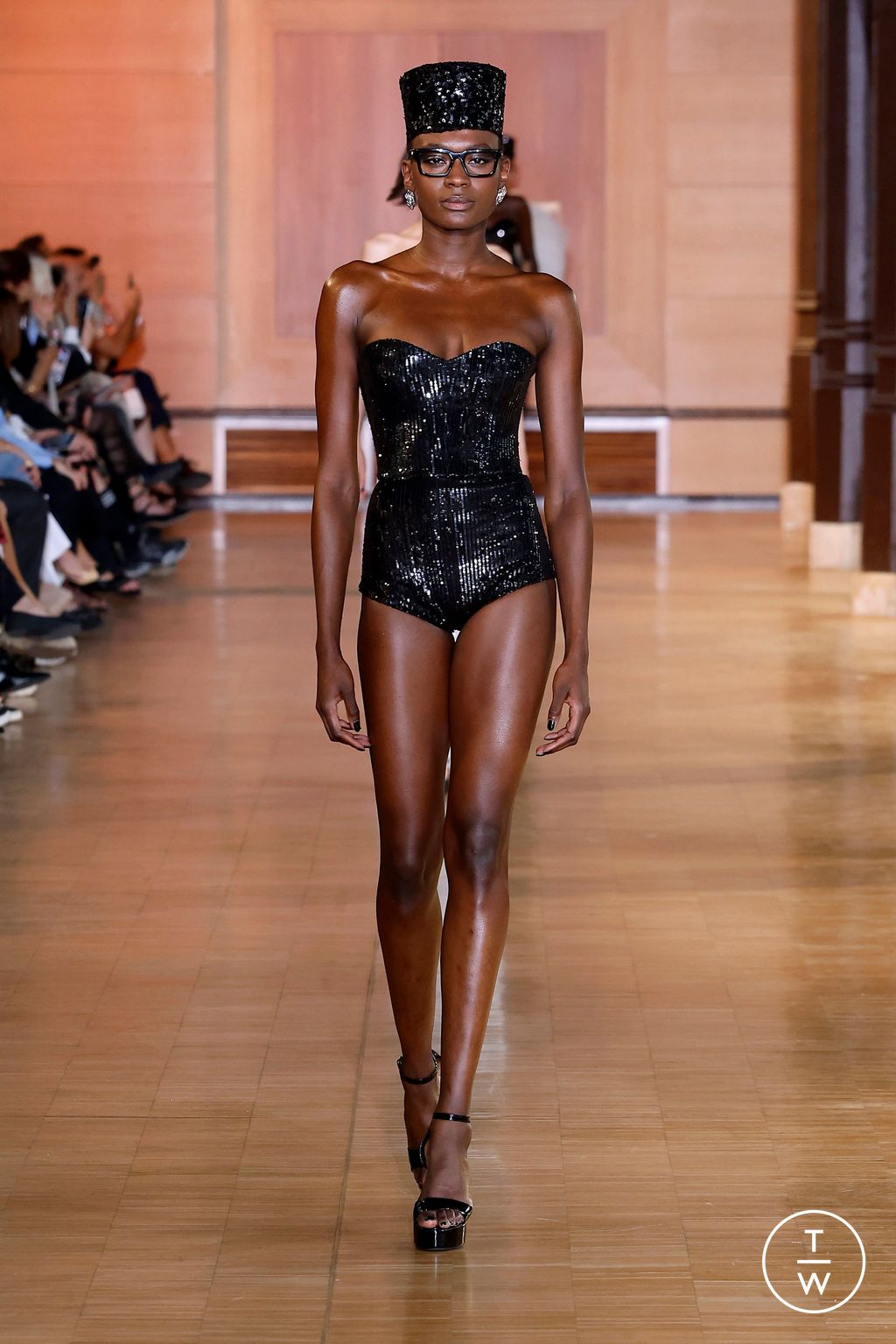 Fashion Week Paris Fall/Winter 2024 look 34 from the Rahul Mishra collection couture