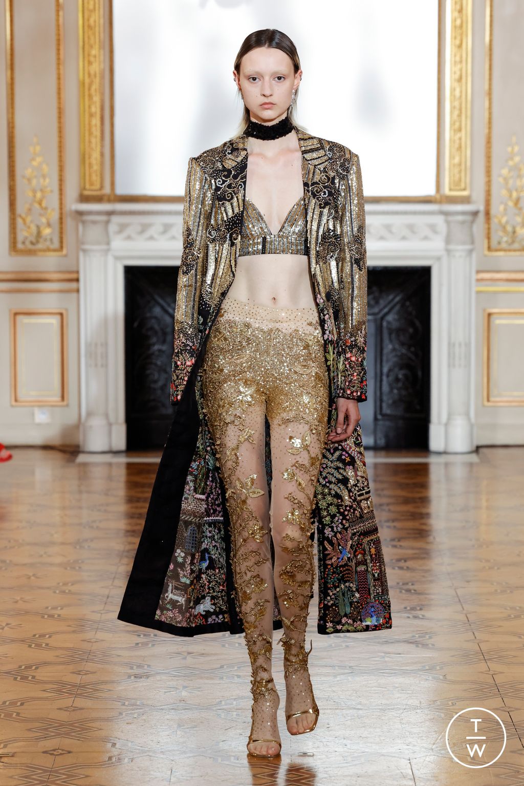 Fashion Week Paris Fall/Winter 2022 look 7 from the Rahul Mishra collection couture