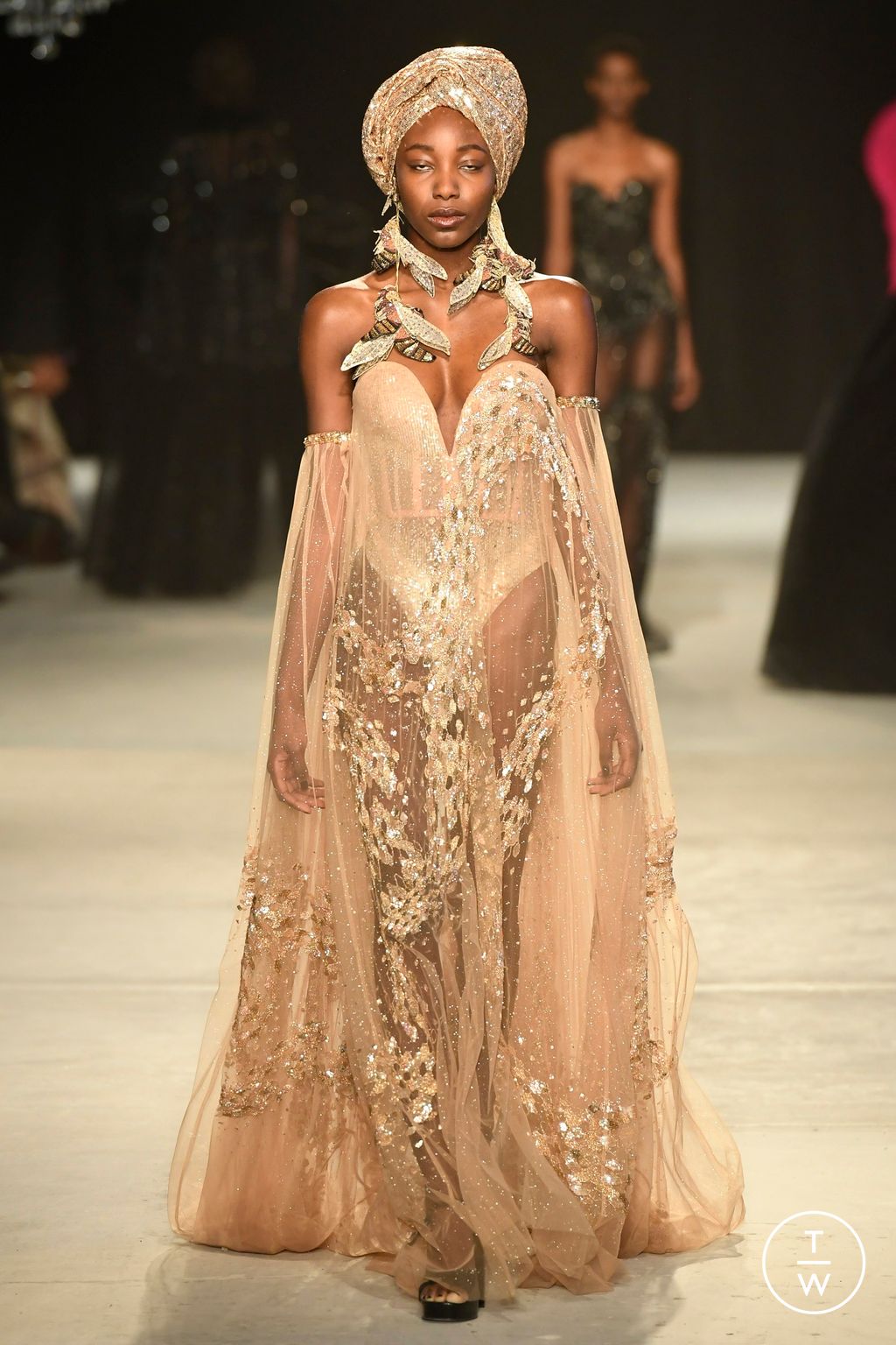 Fashion Week Paris Spring/Summer 2024 look 20 from the Rahul Mishra collection couture