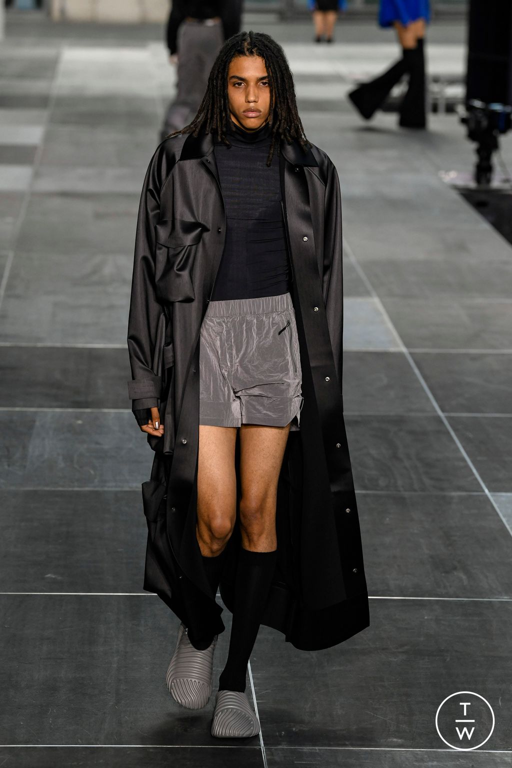 Fashion Week Paris Spring/Summer 2023 look 22 from the Rains collection menswear