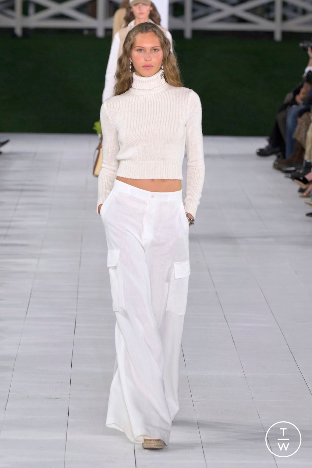 Fashion Week New York Spring/Summer 2025 look 10 from the Ralph Lauren collection womenswear