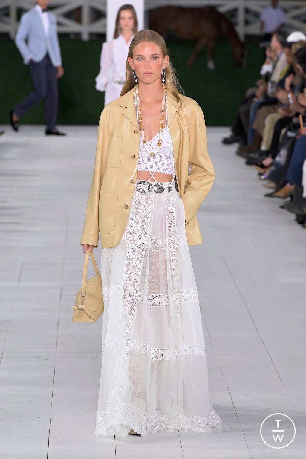 Fashion Week New York Spring-Summer 2025 look 19 from the Ralph Lauren collection womenswear