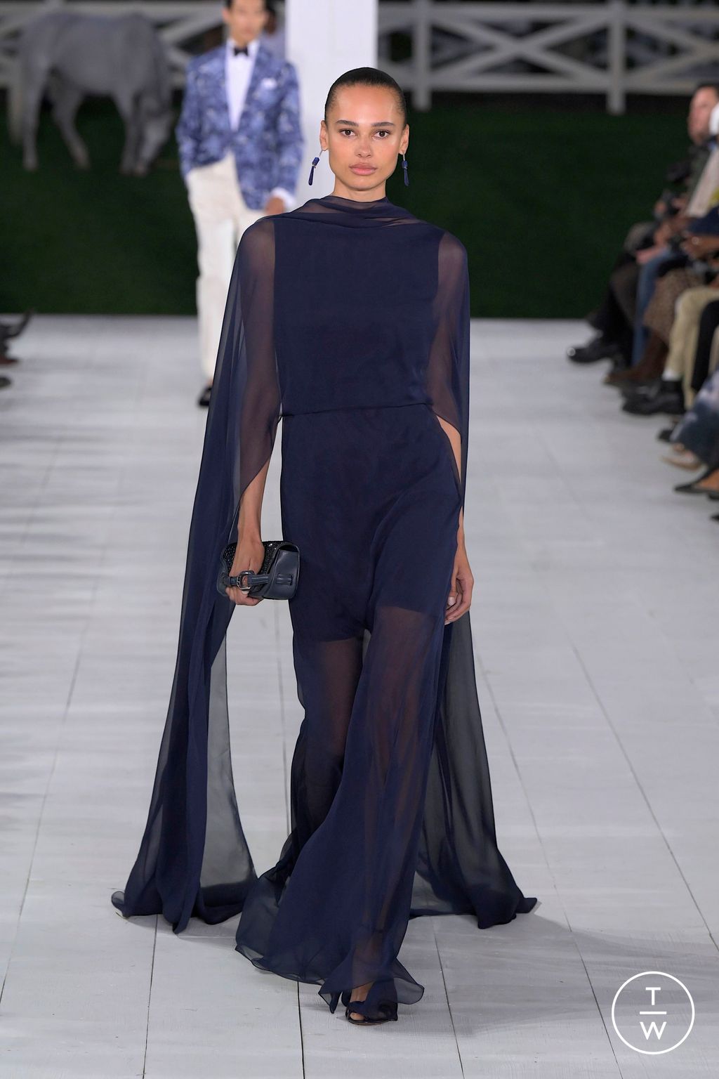 Fashion Week New York Spring/Summer 2025 look 26 from the Ralph Lauren collection womenswear