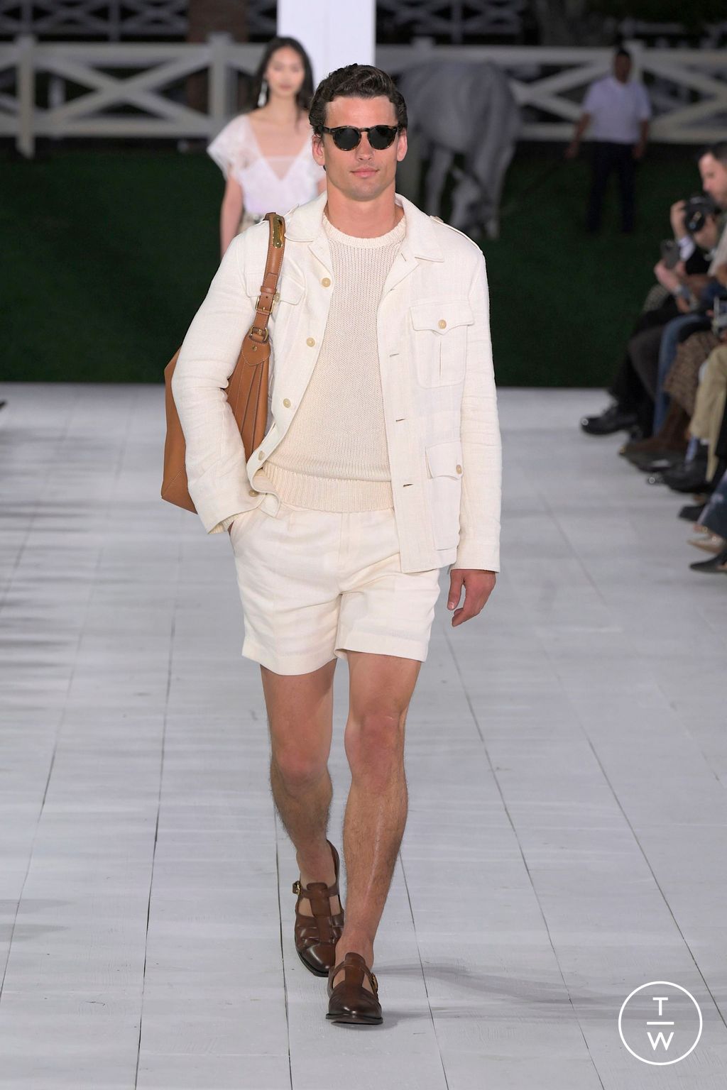 Fashion Week New York Spring/Summer 2025 look 36 from the Ralph Lauren collection womenswear