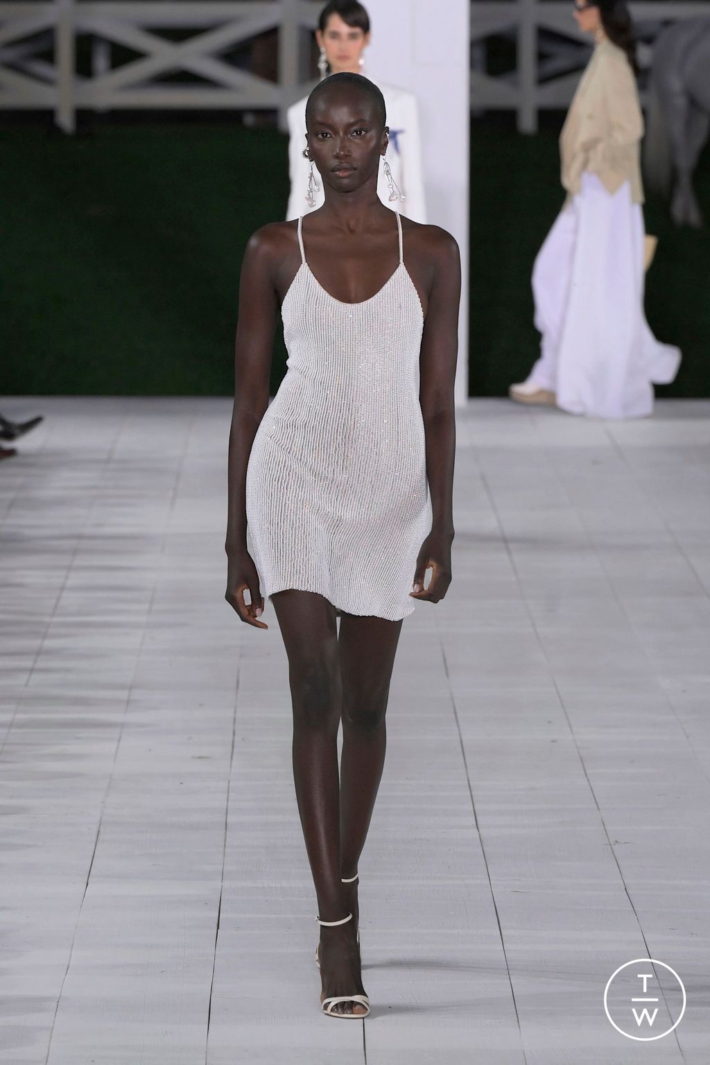 Fashion Week New York Spring/Summer 2025 look 39 de la collection Ralph Lauren womenswear