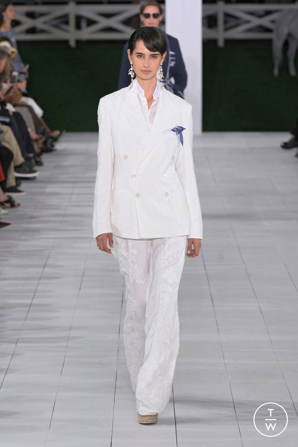 Fashion Week New York Spring/Summer 2025 look 40 de la collection Ralph Lauren womenswear