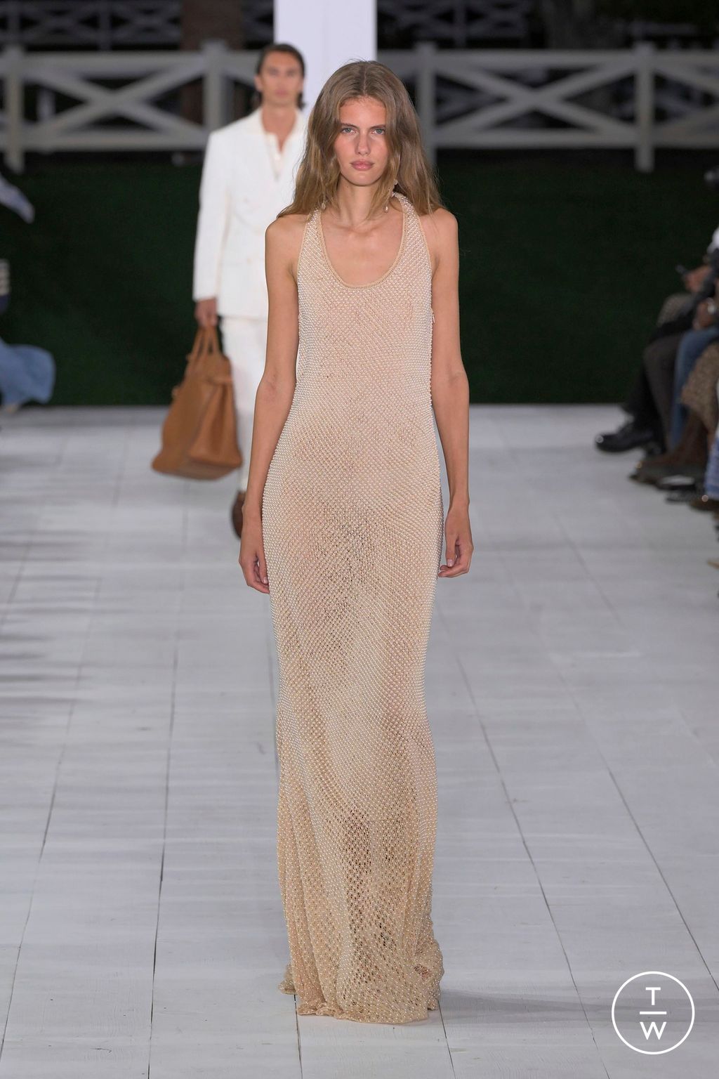 Fashion Week New York Spring-Summer 2025 look 48 from the Ralph Lauren collection womenswear