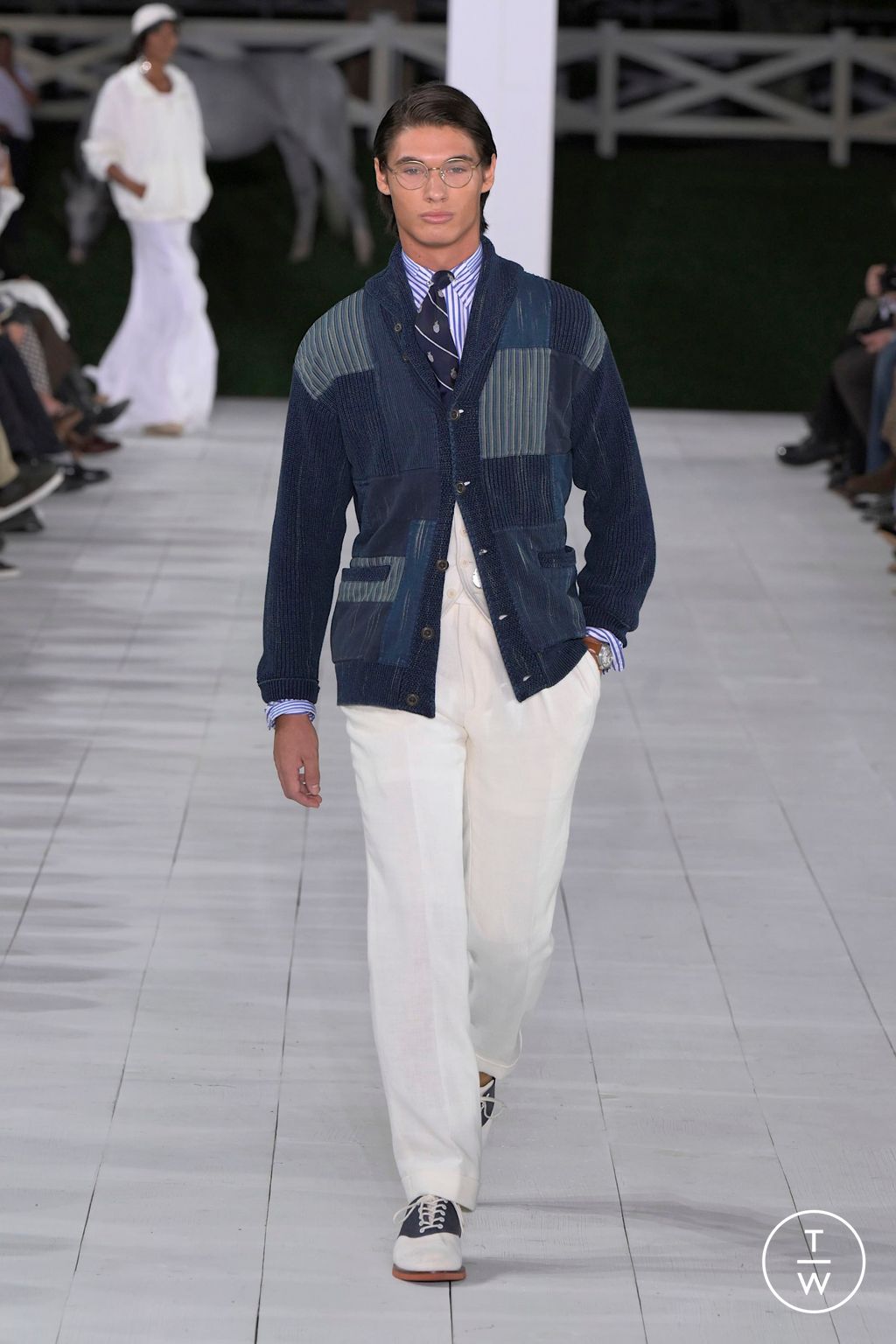 Fashion Week New York Spring/Summer 2025 look 80 from the Ralph Lauren collection womenswear
