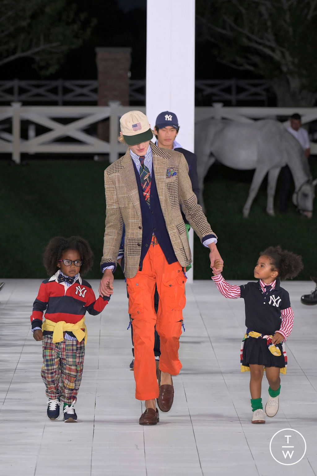 Fashion Week New York Spring/Summer 2025 look 91 from the Ralph Lauren collection womenswear