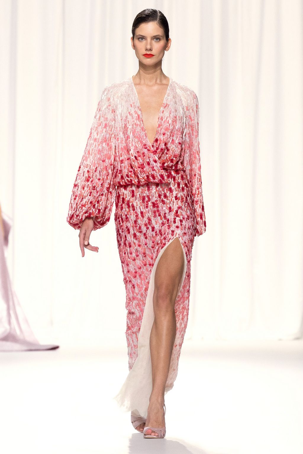 Fashion Week Paris Fall/Winter 2023 look 19 de la collection Rami Al Ali couture
