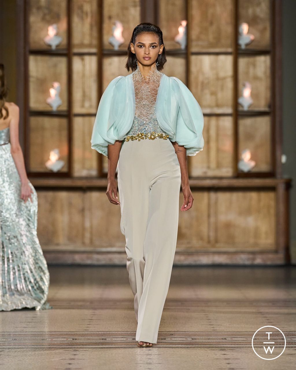 Fashion Week Paris Spring/Summer 2023 look 8 de la collection Rami Al Ali couture