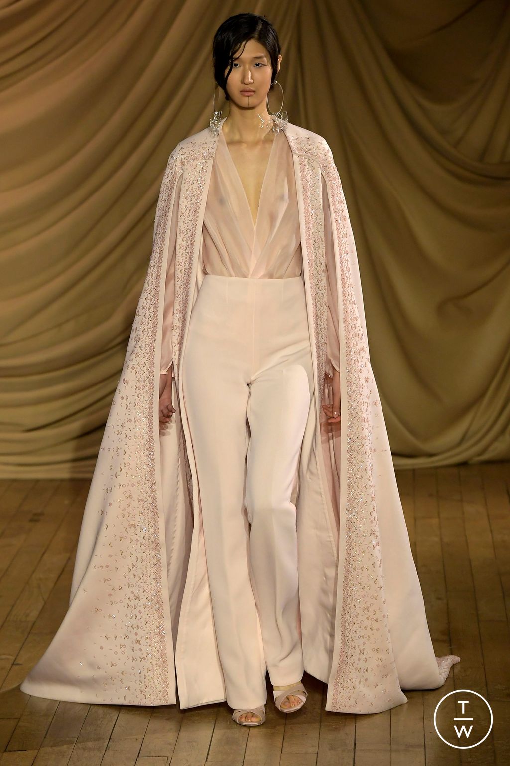 Fashion Week Paris Spring/Summer 2024 look 10 from the Rami Al Ali collection couture