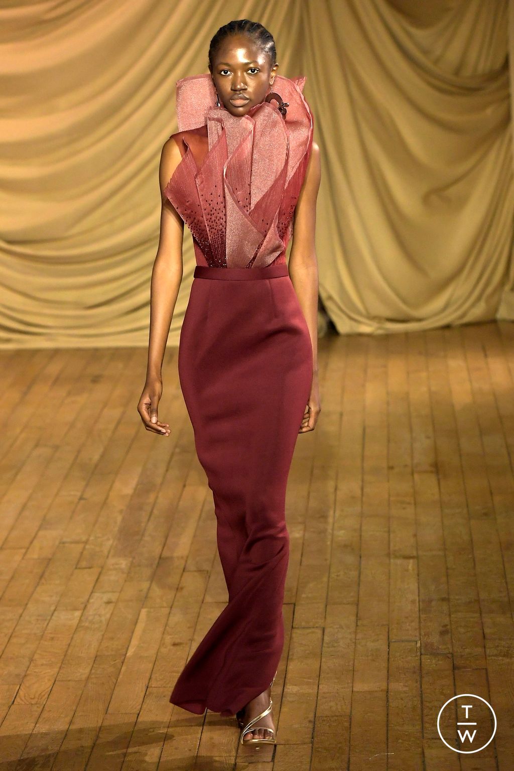 Fashion Week Paris Spring/Summer 2024 look 13 from the Rami Al Ali collection 高级定制