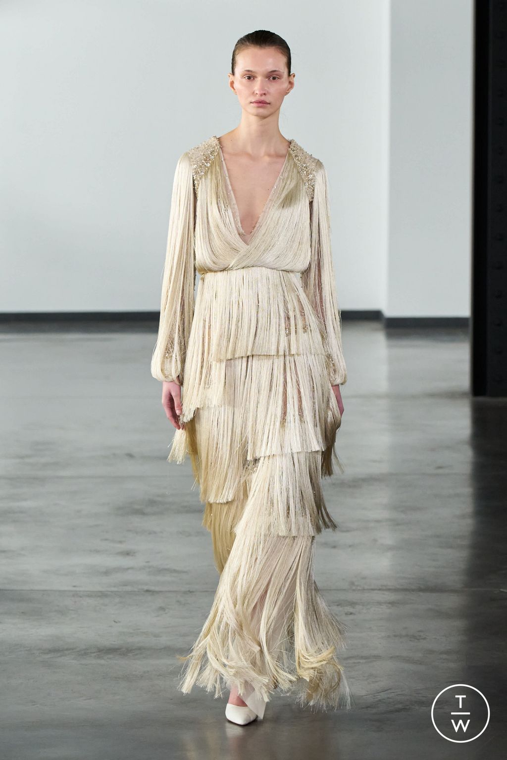 Fashion Week Paris Spring/Summer 2026 look 2 from the Rami Al Ali collection couture