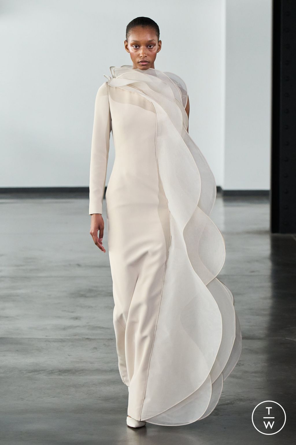 Fashion Week Paris Spring/Summer 2026 look 4 from the Rami Al Ali collection couture