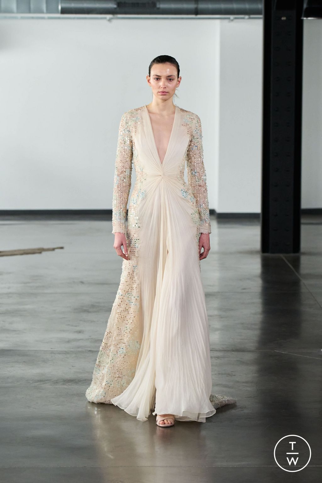 Fashion Week Paris Spring/Summer 2026 look 10 from the Rami Al Ali collection couture