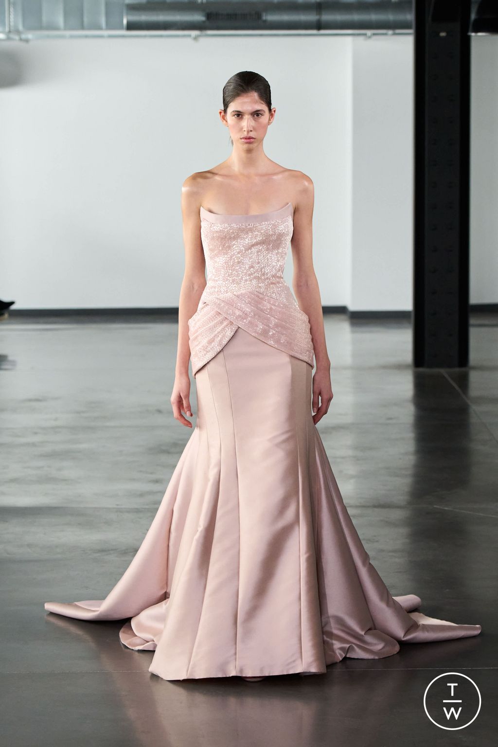 Fashion Week Paris Spring/Summer 2026 look 12 from the Rami Al Ali collection couture