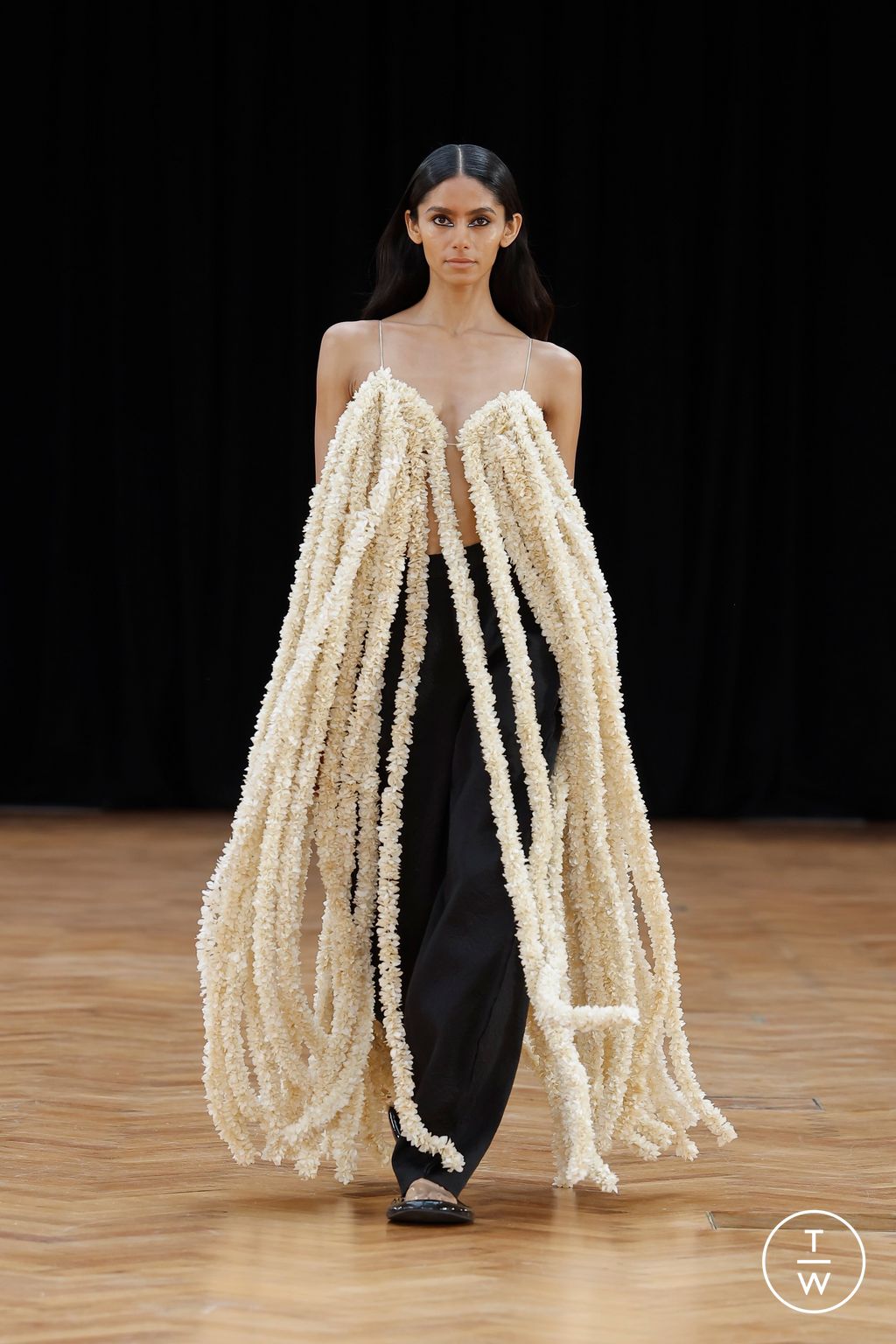 Fashion Week London Fall/Winter 2026 look 7 from the Raw Mango collection womenswear