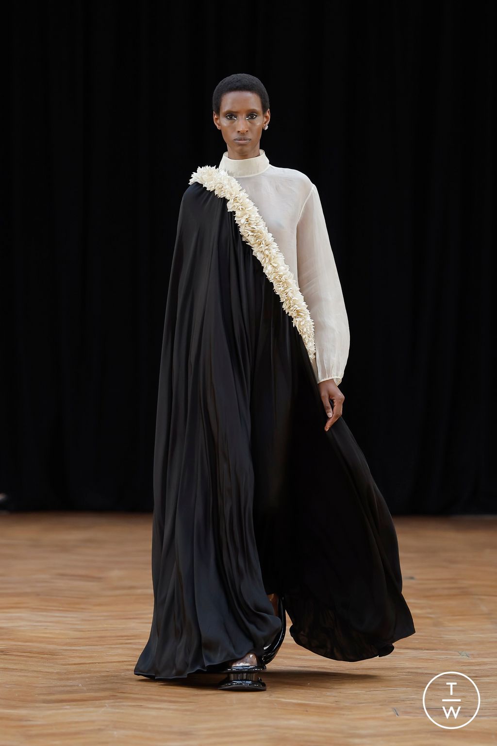 Fashion Week London Fall/Winter 2026 look 12 from the Raw Mango collection 女装
