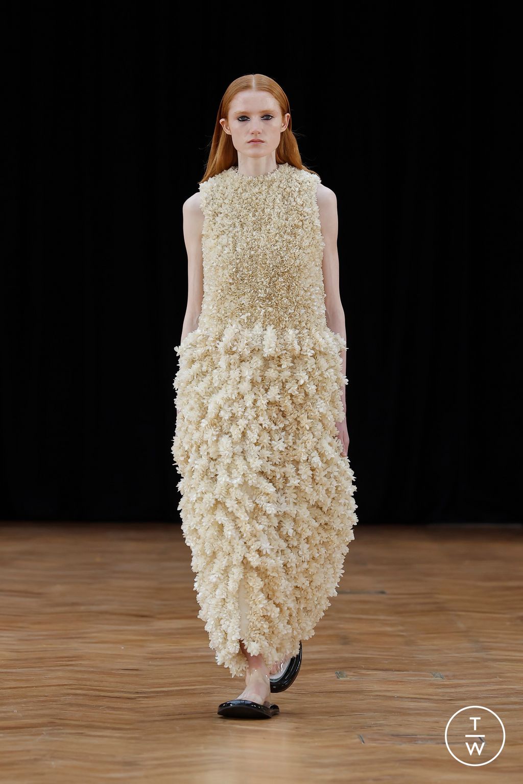 Fashion Week London Fall/Winter 2026 look 24 from the Raw Mango collection womenswear