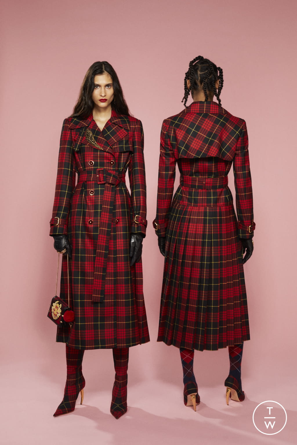 Fashion Week Milan Pre-Fall 2022 look 2 de la collection Roberto Cavalli womenswear