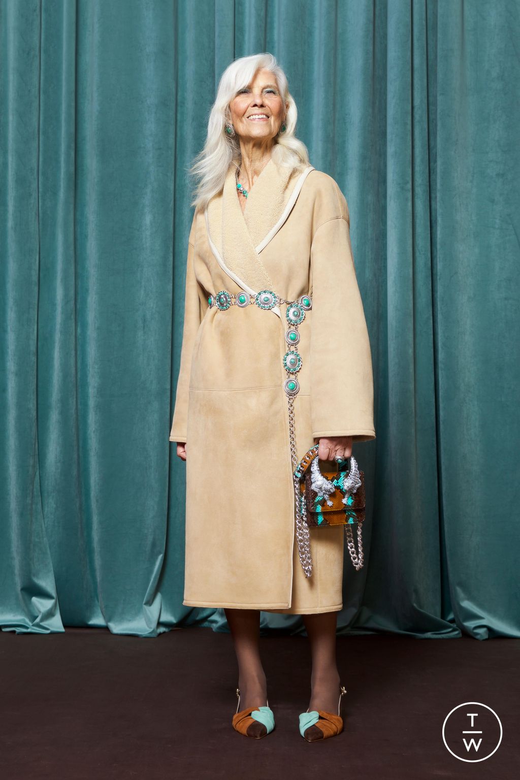 Fashion Week Milan Pre-Fall 2023 look 15 from the Roberto Cavalli collection 女装