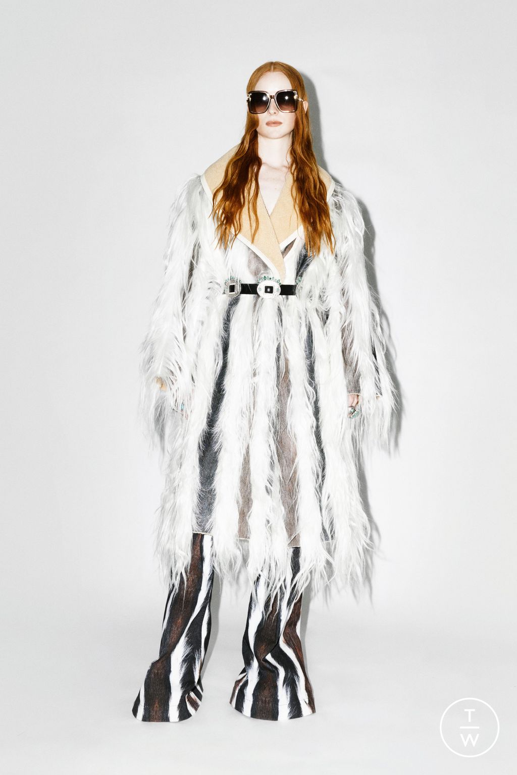 Fashion Week Milan Pre-Fall 2023 look 19 from the Roberto Cavalli collection 女装