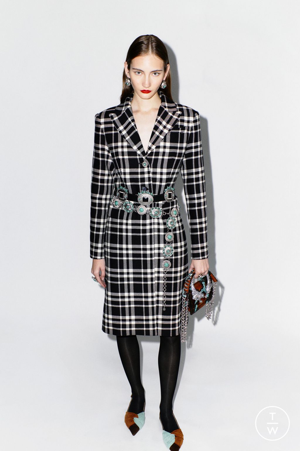 Fashion Week Milan Pre-Fall 2023 look 33 from the Roberto Cavalli collection 女装