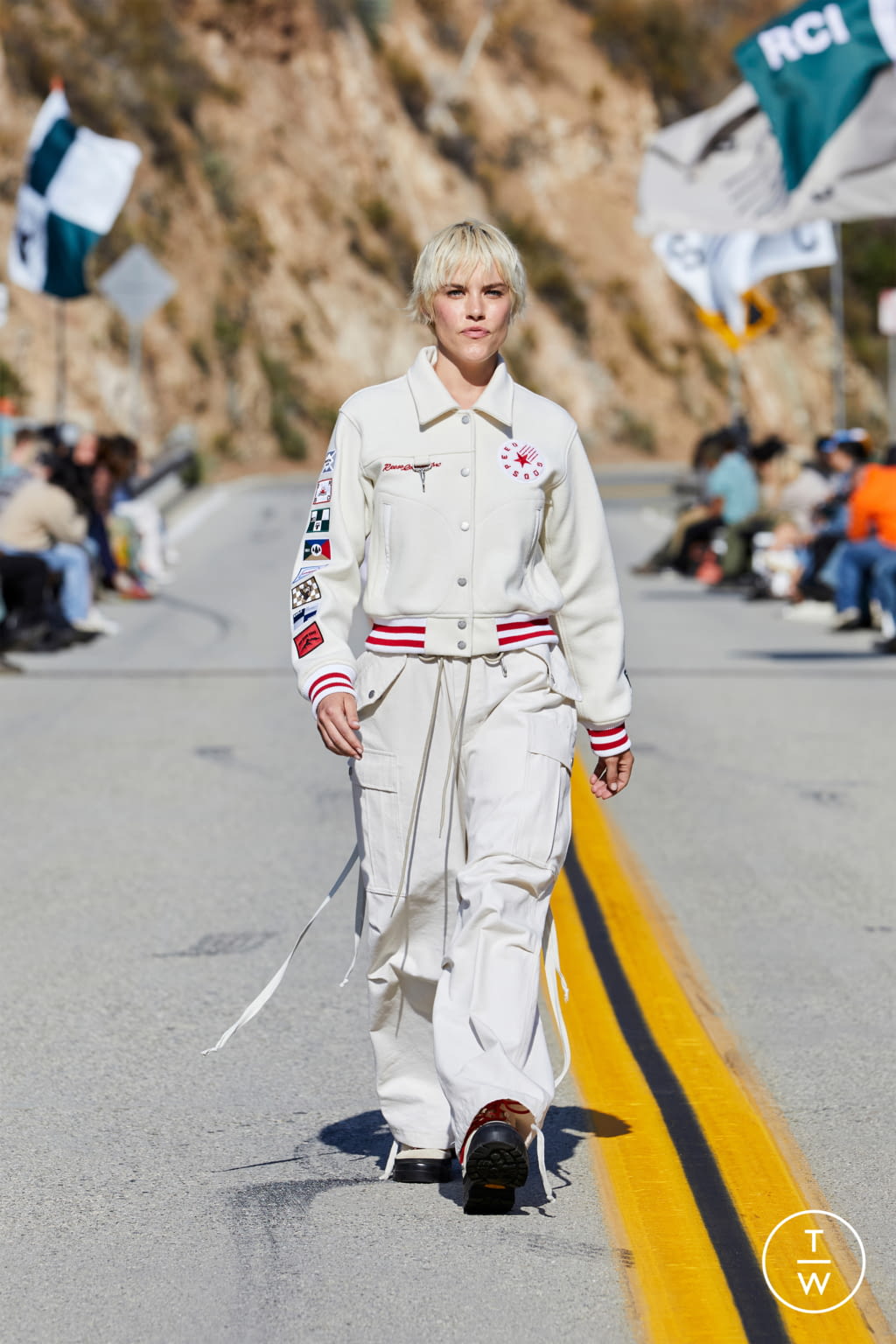 Fashion Week Paris Spring/Summer 2022 look 1 from the Reese Cooper collection 男装