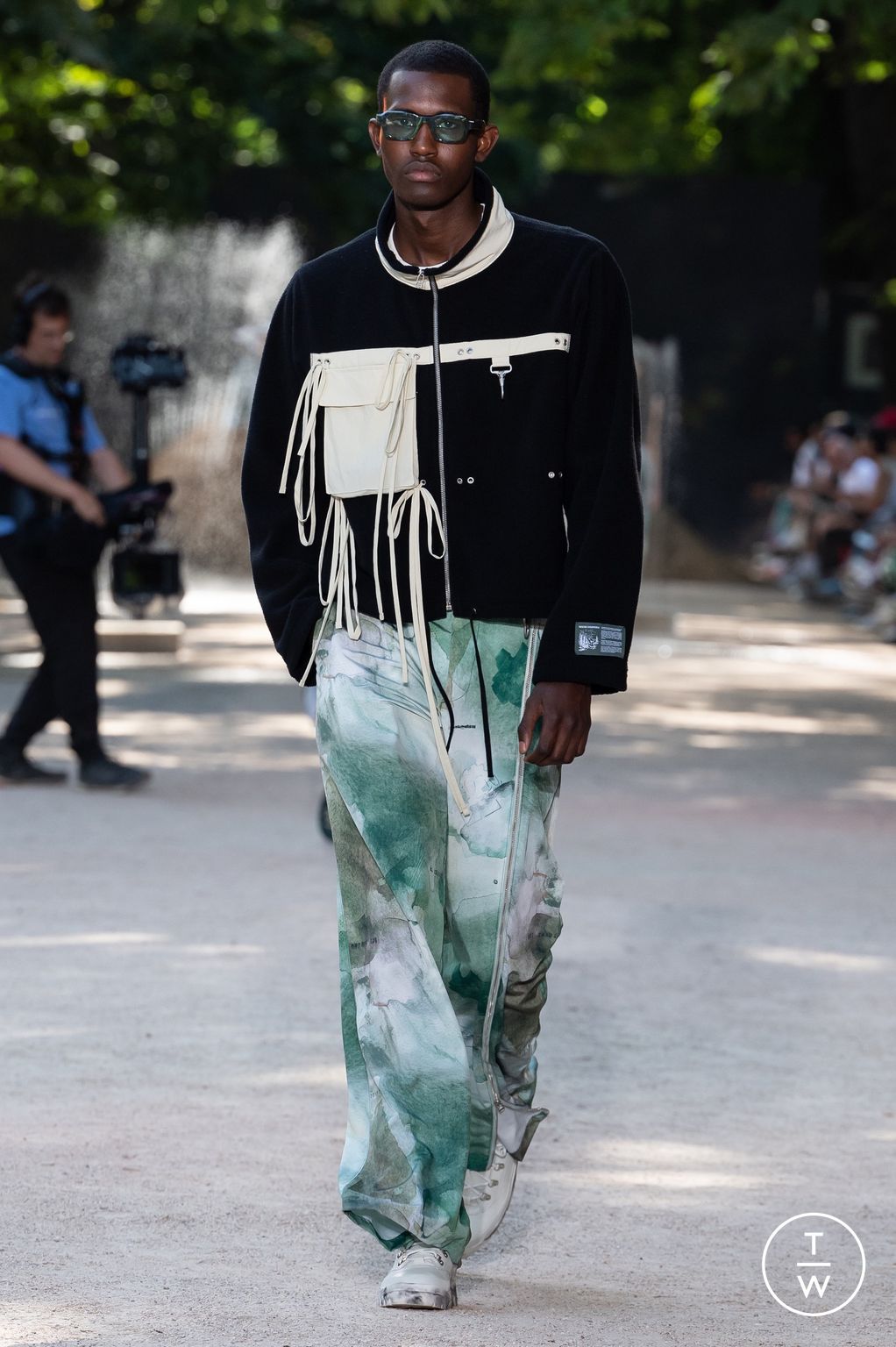 Fashion Week Paris Spring/Summer 2023 look 19 from the Reese Cooper collection menswear