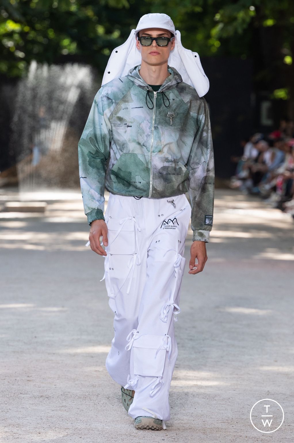 Fashion Week Paris Spring/Summer 2023 look 23 from the Reese Cooper collection menswear