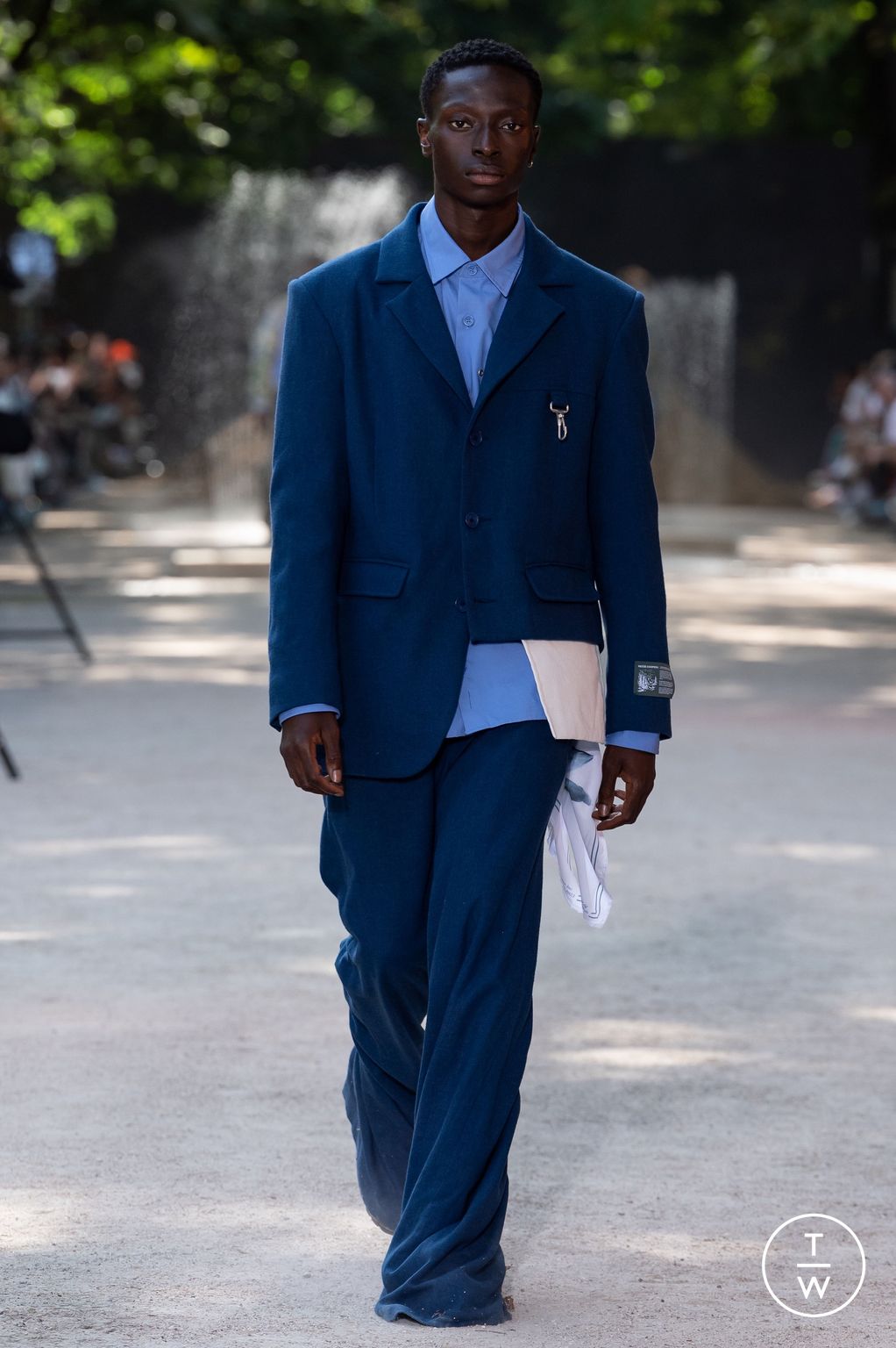 Fashion Week Paris Spring/Summer 2023 look 28 from the Reese Cooper collection menswear