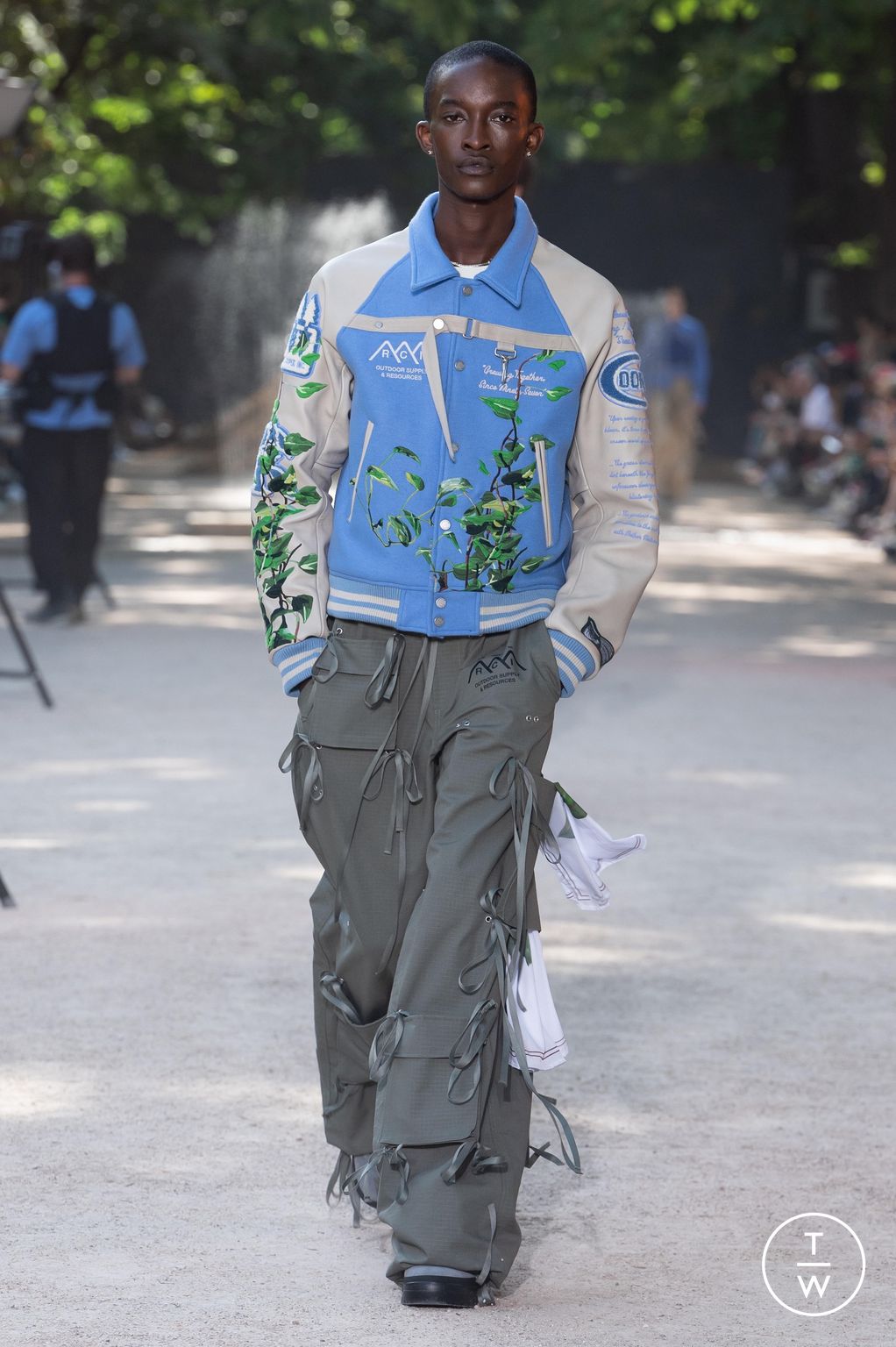 Fashion Week Paris Spring/Summer 2023 look 30 from the Reese Cooper collection menswear