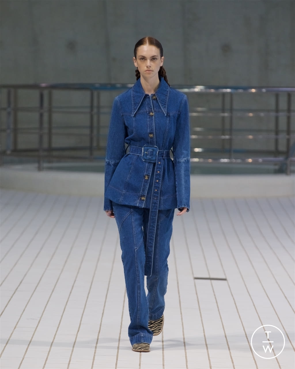 Fashion Week London Spring/Summer 2022 look 18 from the Rejina Pyo collection 女装