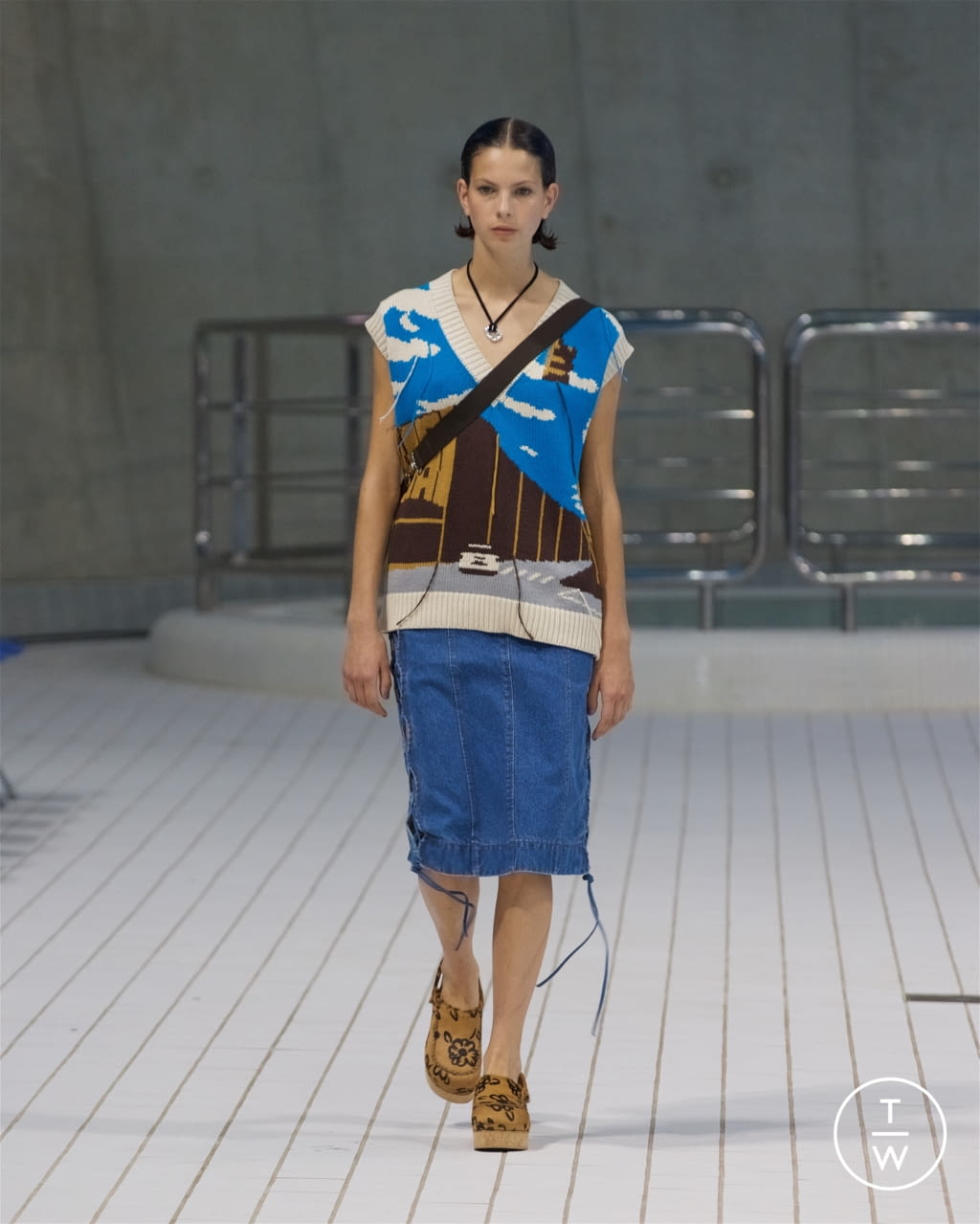 Fashion Week London Spring/Summer 2022 look 19 from the Rejina Pyo collection womenswear