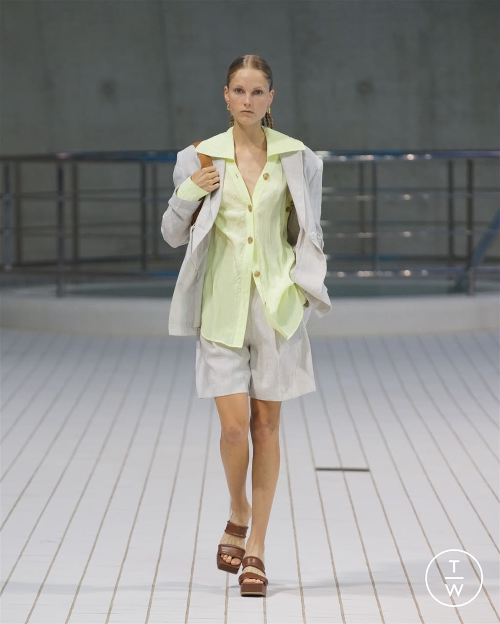 Fashion Week London Spring/Summer 2022 look 23 from the Rejina Pyo collection womenswear