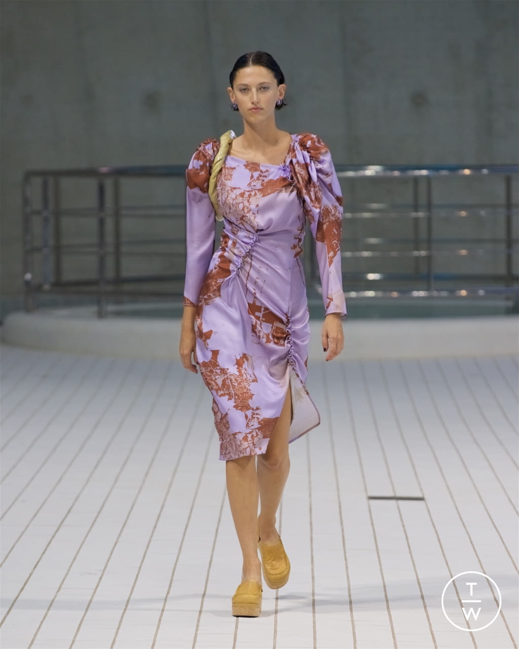 Fashion Week London Spring/Summer 2022 look 28 from the Rejina Pyo collection womenswear