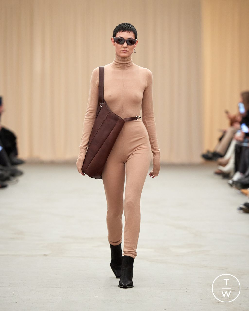 Fashion Week Copenhagen Fall/Winter 2023 look 4 from the REMAIN collection 女装
