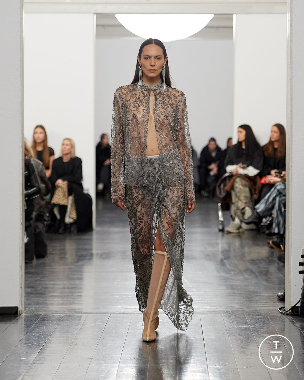 Fashion Week Copenhagen Fall/Winter 2024 look 15 de la collection REMAIN womenswear