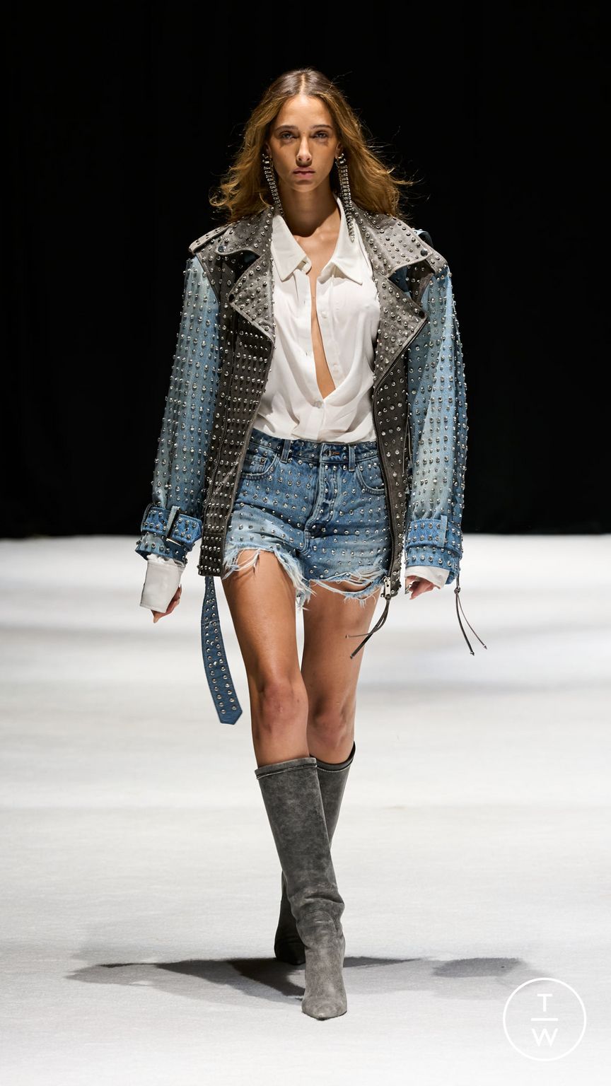 Fashion Week New York Spring/Summer 2024 look 1 de la collection Retrofête womenswear