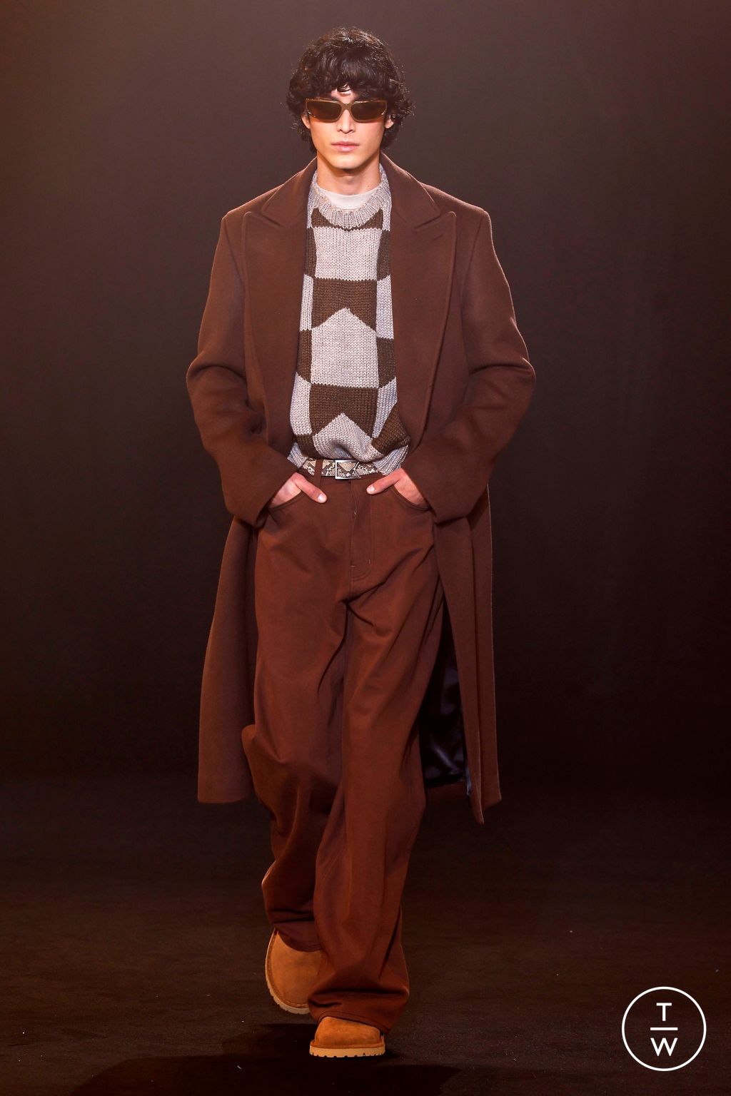 Fashion Week Paris Fall/Winter 2024 look 15 from the Rhude collection 男装
