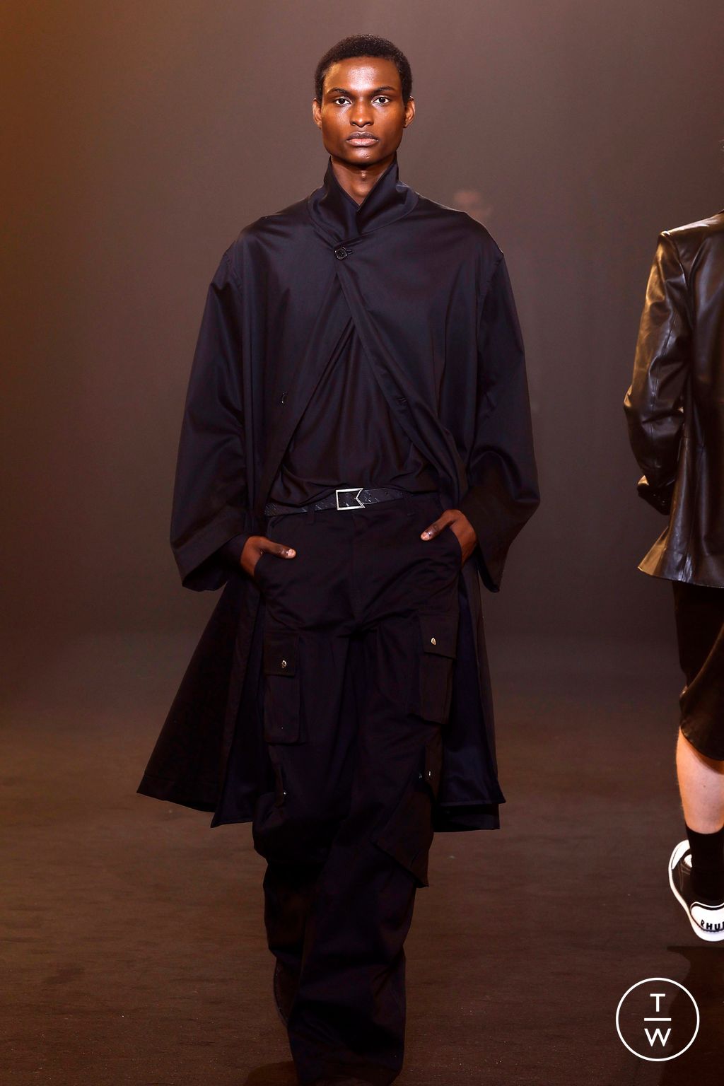 Fashion Week Paris Fall/Winter 2024 look 30 from the Rhude collection 男装
