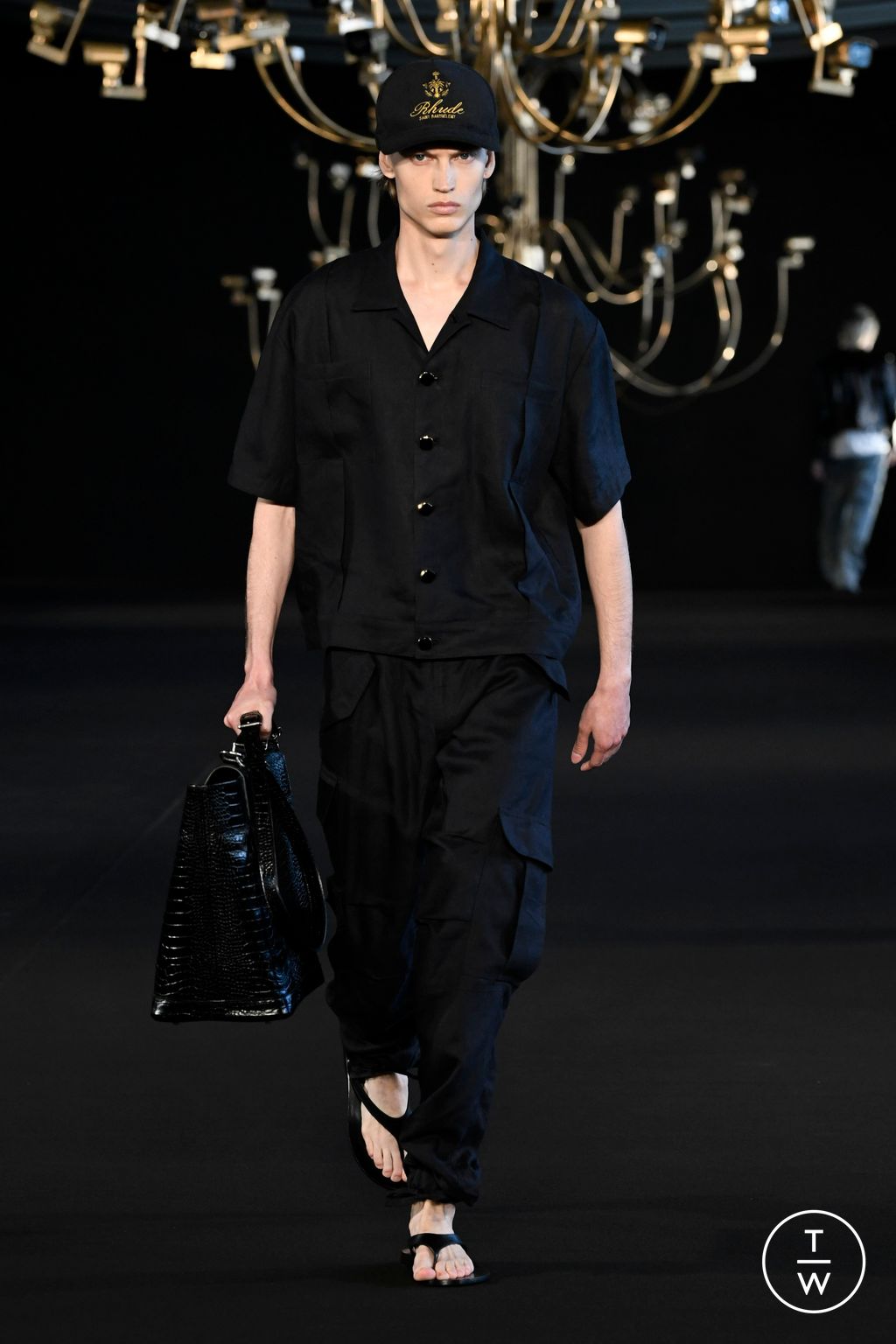 Fashion Week Paris Spring/Summer 2023 look 3 from the Rhude collection menswear