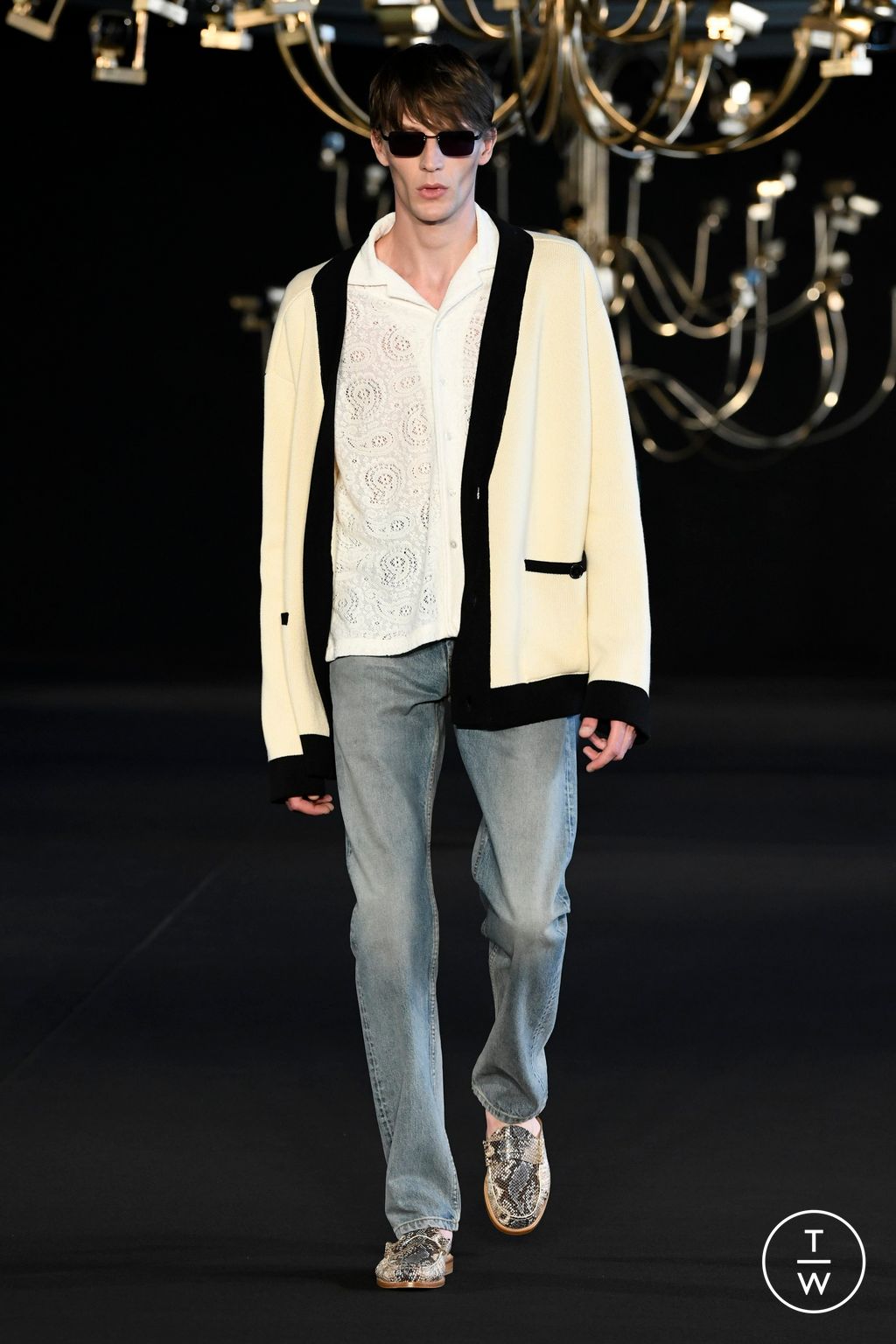 Fashion Week Paris Spring/Summer 2023 look 10 from the Rhude collection 男装