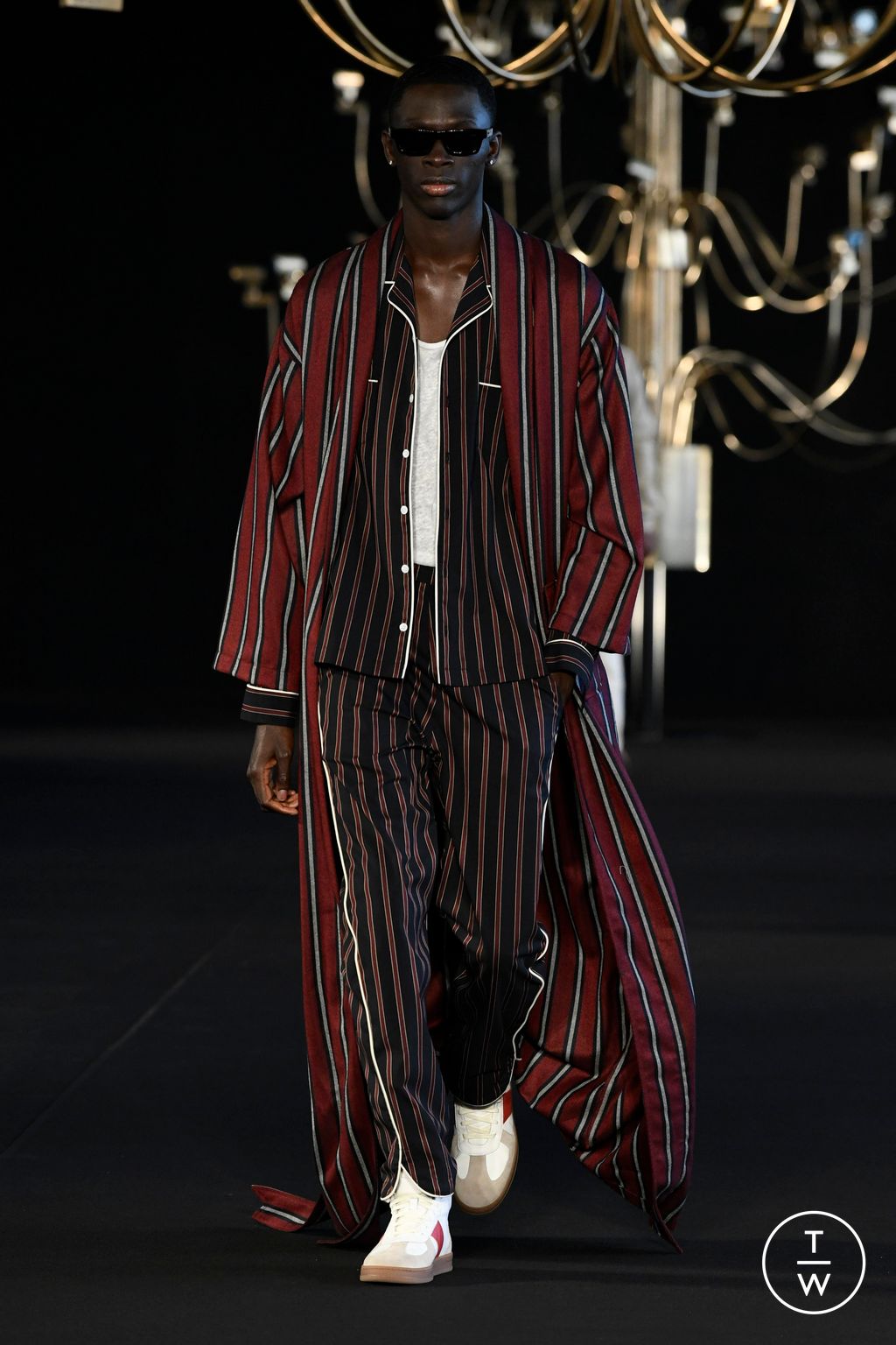 Fashion Week Paris Spring/Summer 2023 look 30 from the Rhude collection menswear