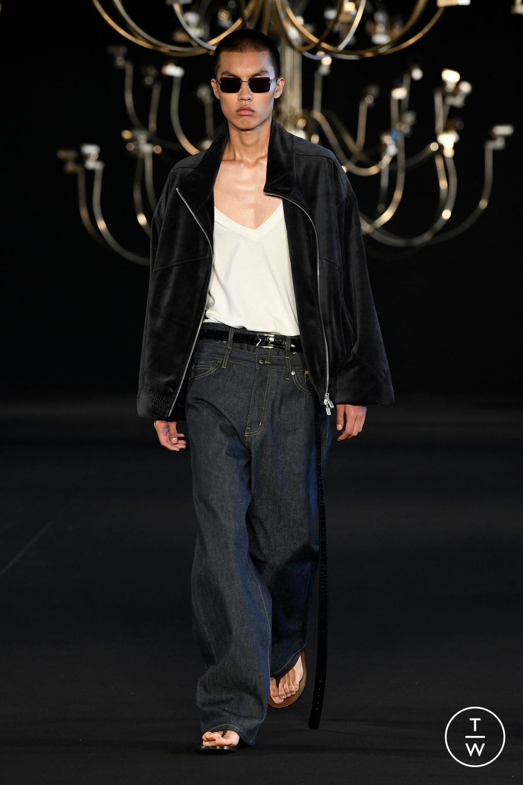 Fashion Week Paris Spring/Summer 2023 look 37 from the Rhude collection menswear