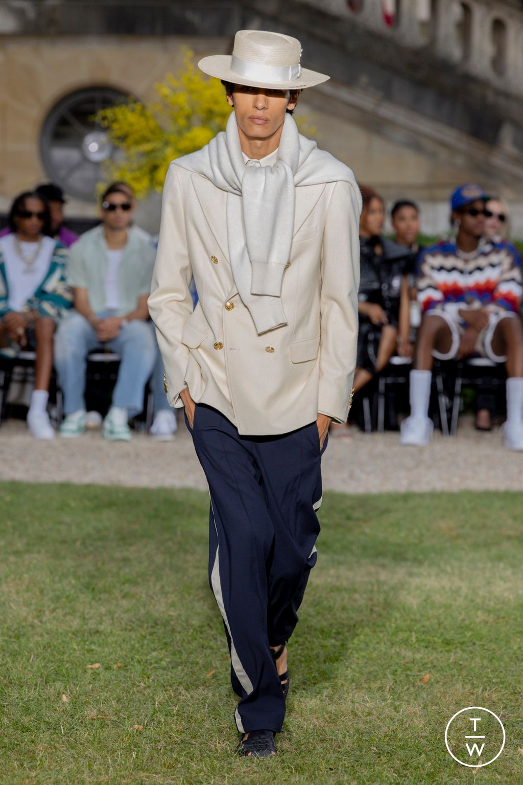 Fashion Week Paris Spring/Summer 2024 look 5 from the Rhude collection 男装