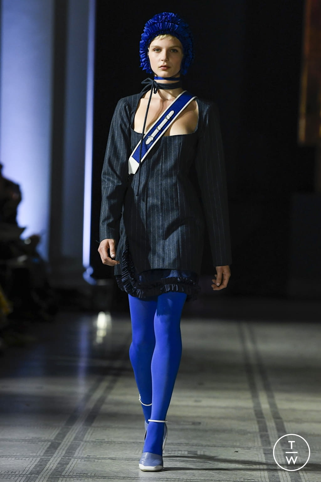 Fashion Week London Spring/Summer 2022 look 12 de la collection Richard Malone womenswear