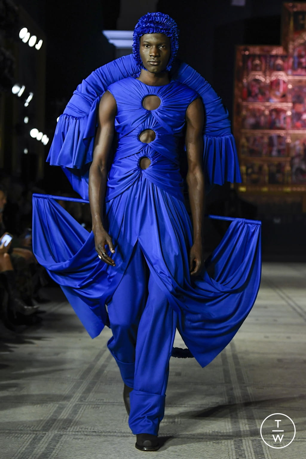 Fashion Week London Spring/Summer 2022 look 24 from the Richard Malone collection 女装